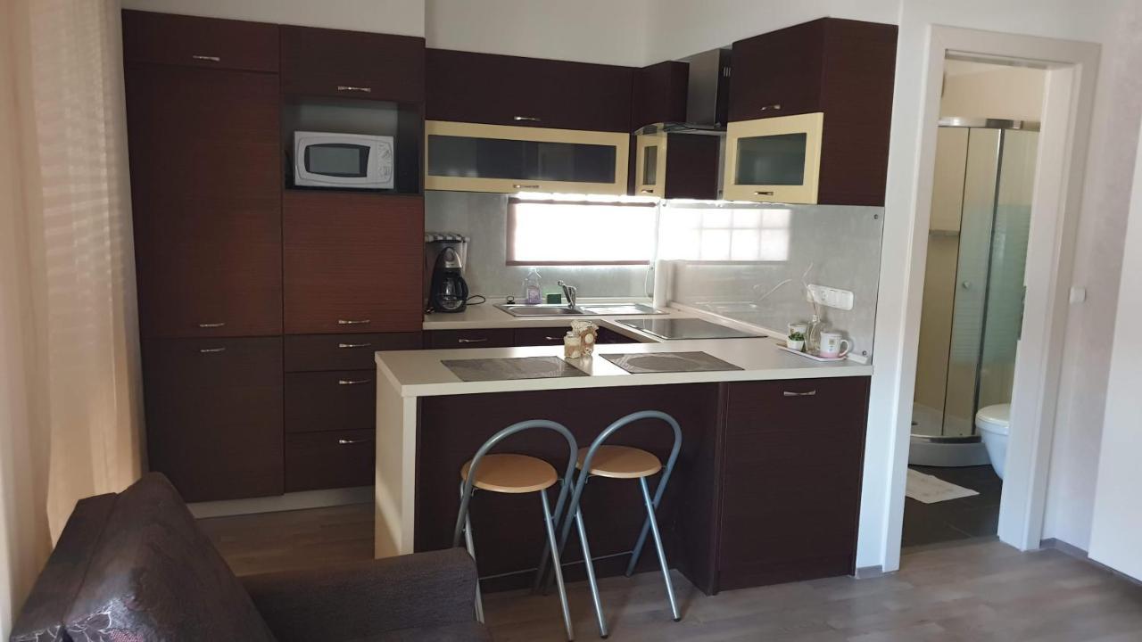 Keller Arany Apartmanok Hajdúszoboszló 外观 照片